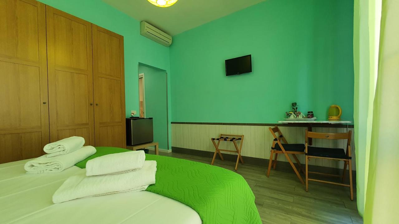 Il Giglio Guest House فلورنس المظهر الخارجي الصورة